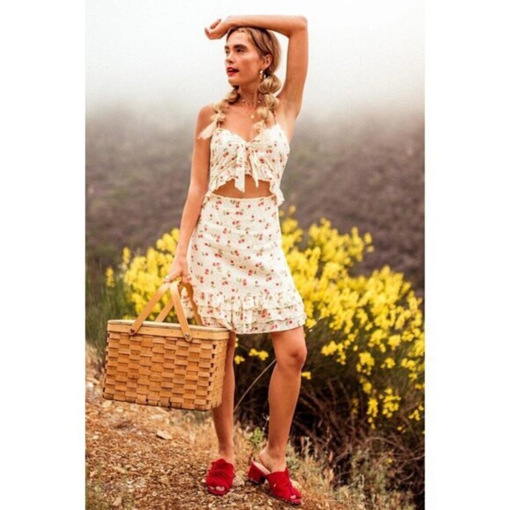 Lucca Couture Vanessa Cherry Print Sun Dress Ivory Ruffle Front Tie SZ L NWT